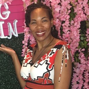Meet your Posher, Anika